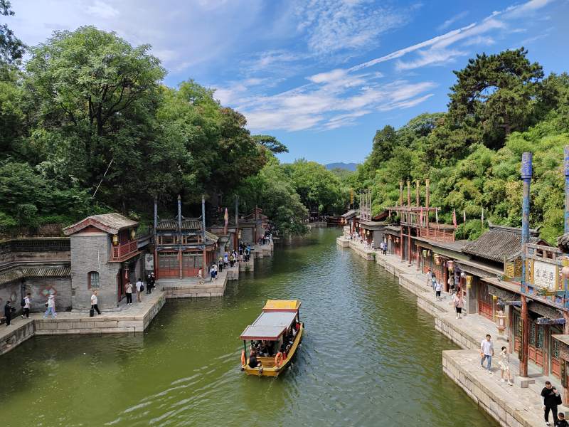 京杭大运河游船图片