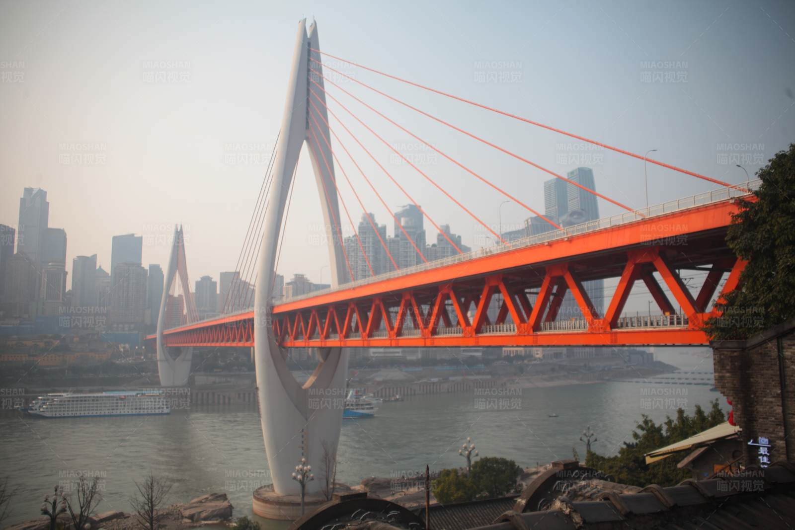 重庆东水门大桥图片