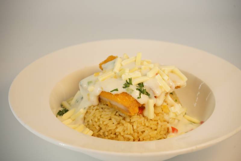 奶油鸡排配米饭图片