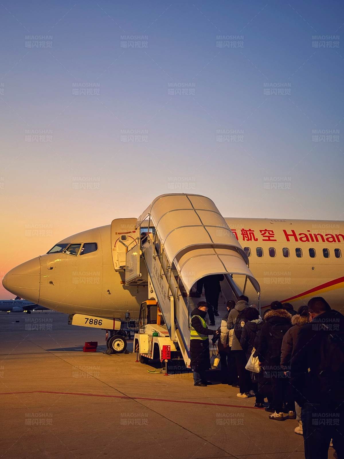 登机时刻 海南航空图片