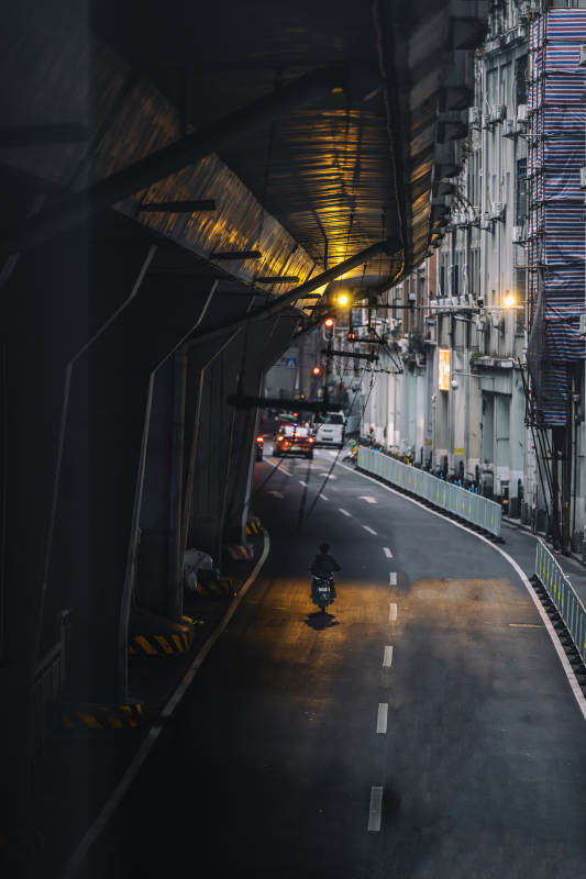 城市夜骑图片