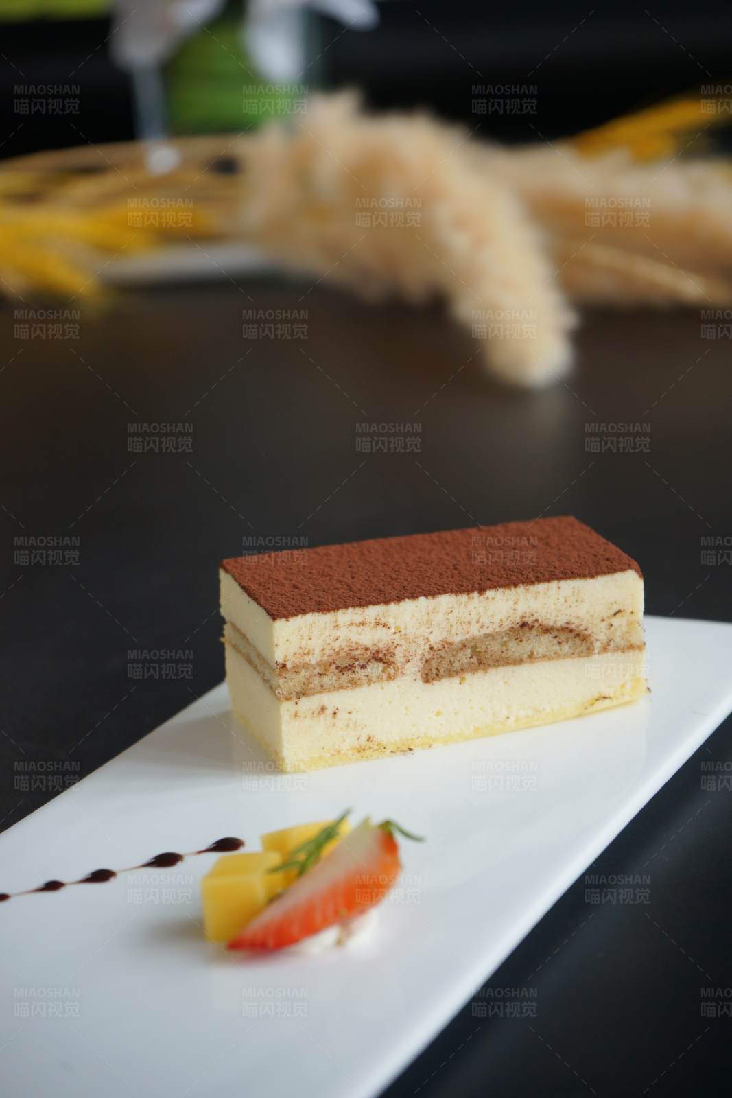 提拉米苏蛋糕图片