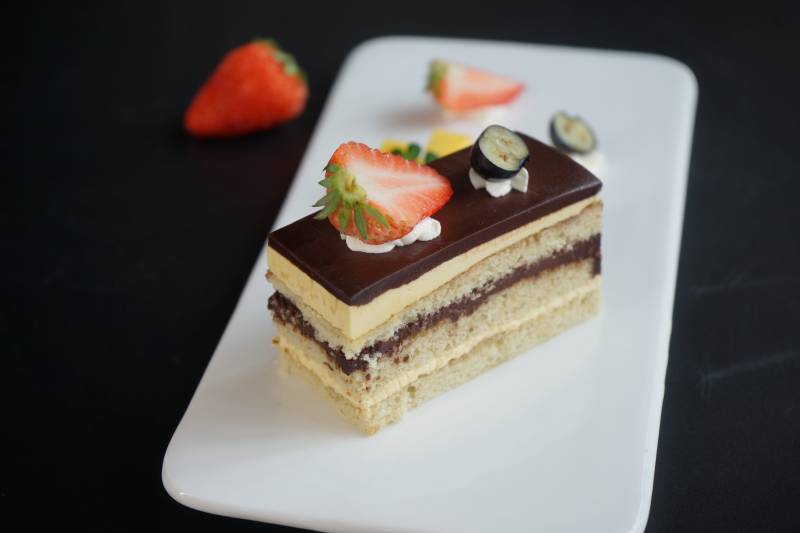 巧克力草莓蛋糕片图片