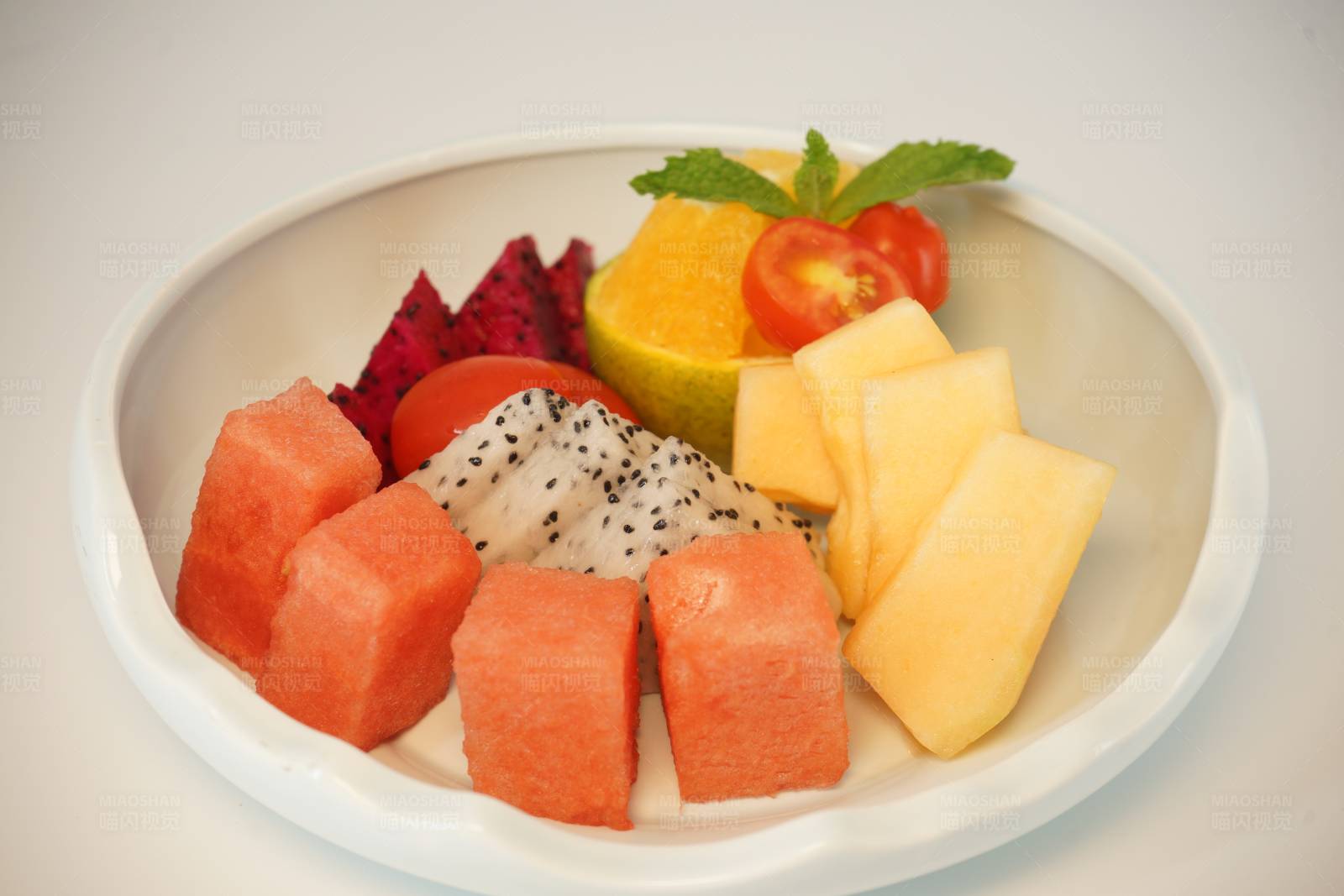 热带水果拼盘图片