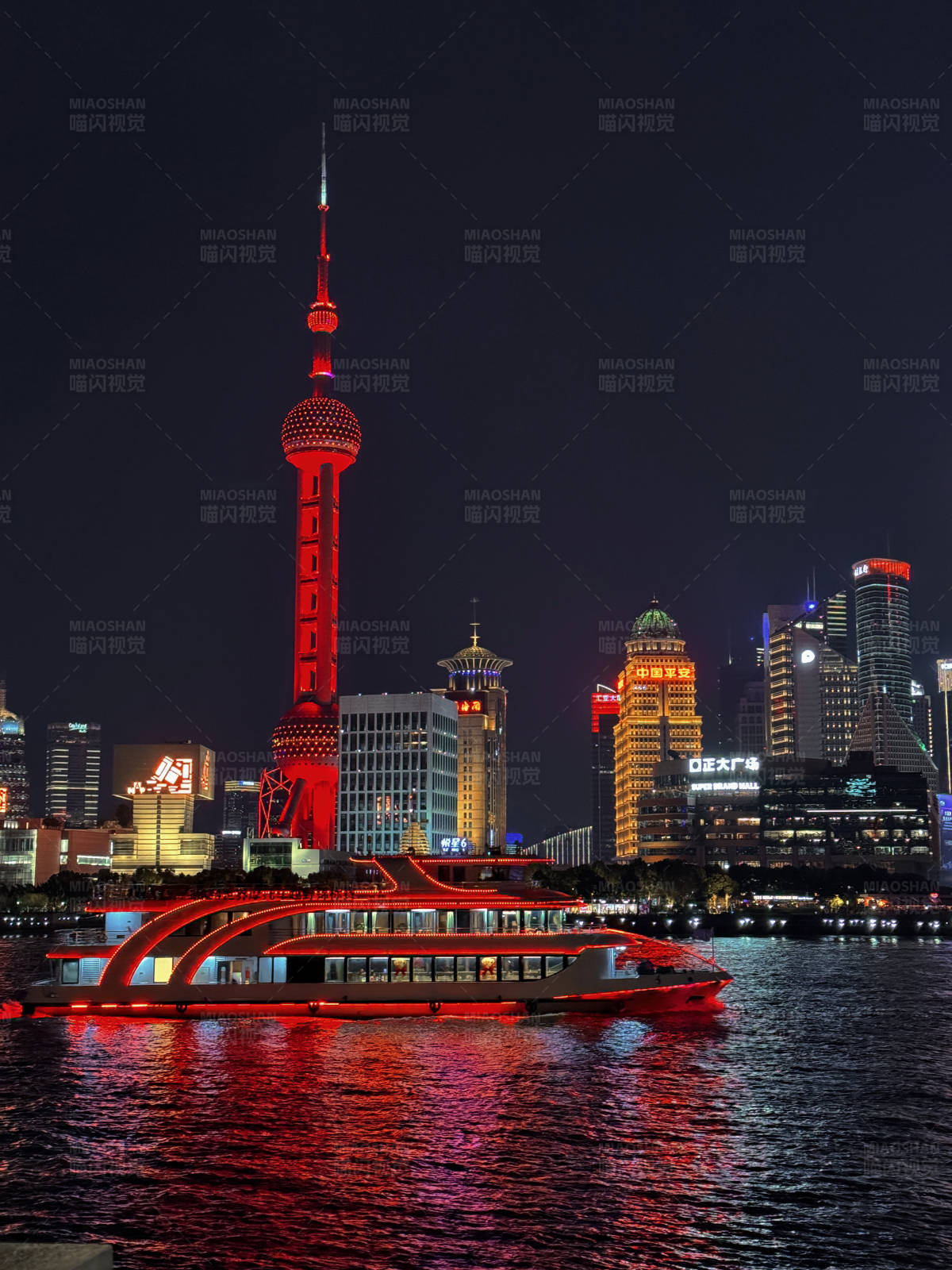 上海夜景与东方明珠图片