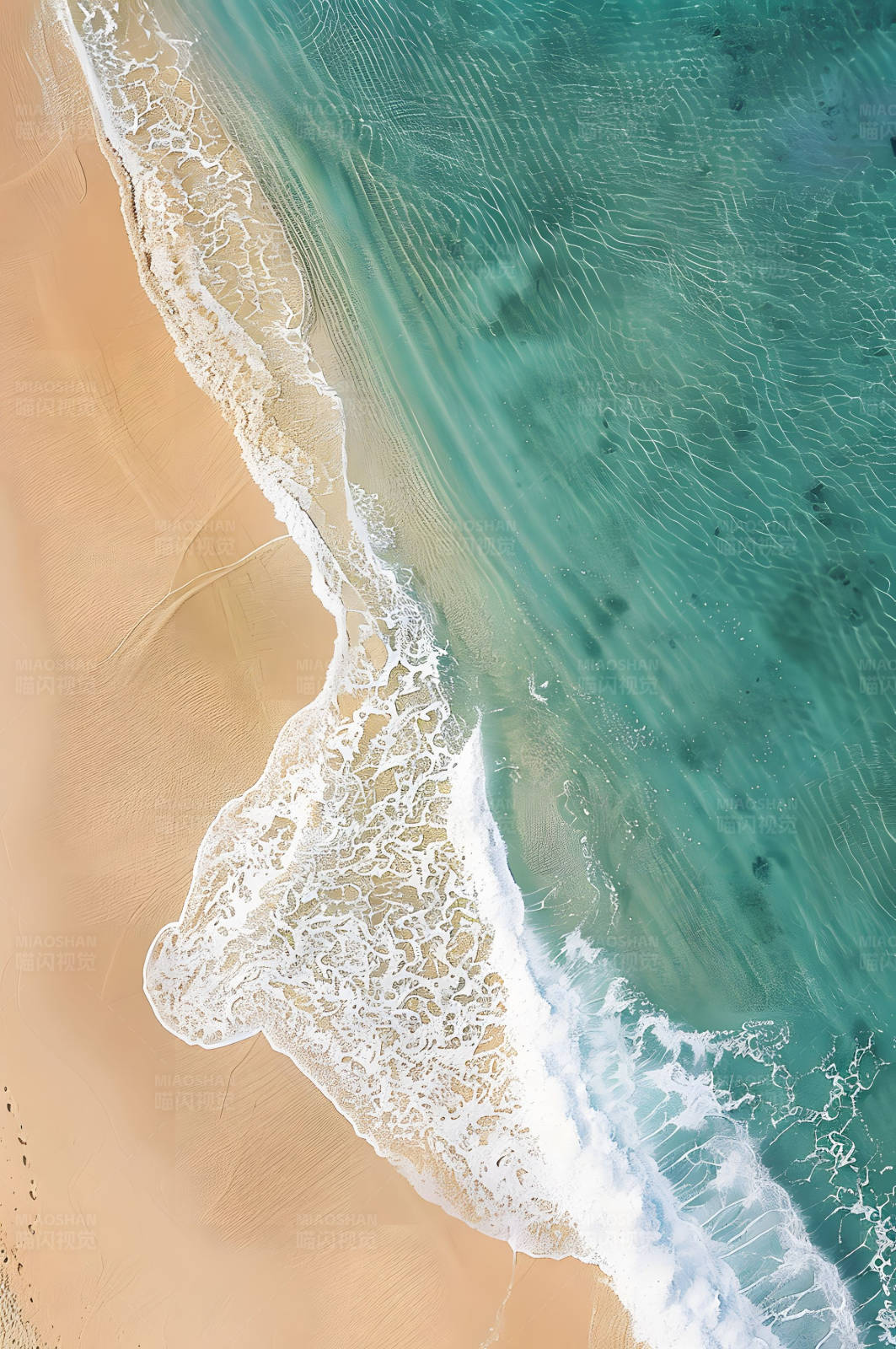 海滩浪花俯视图图片