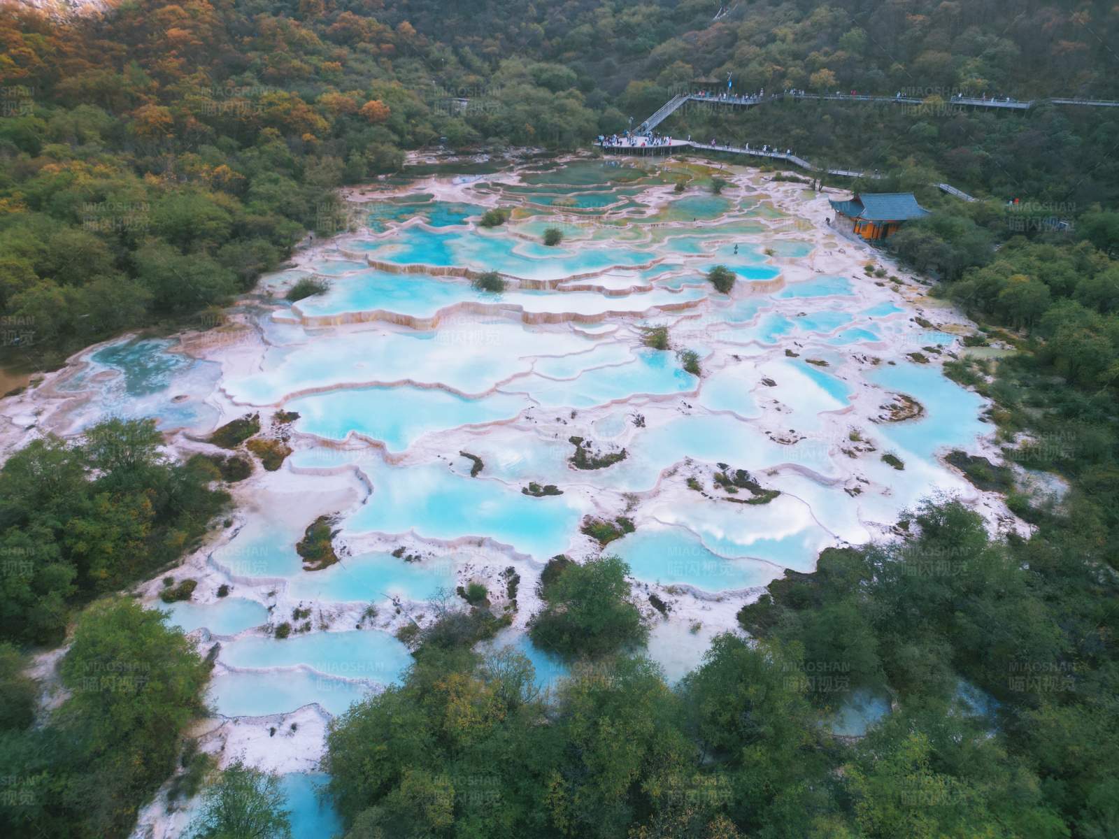 天空之镜 自然的调色盘图片