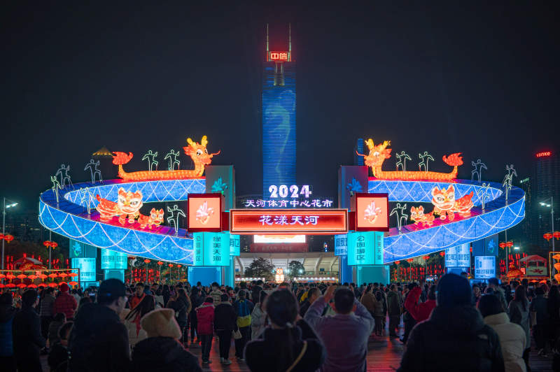 年春节灯会夜景图片