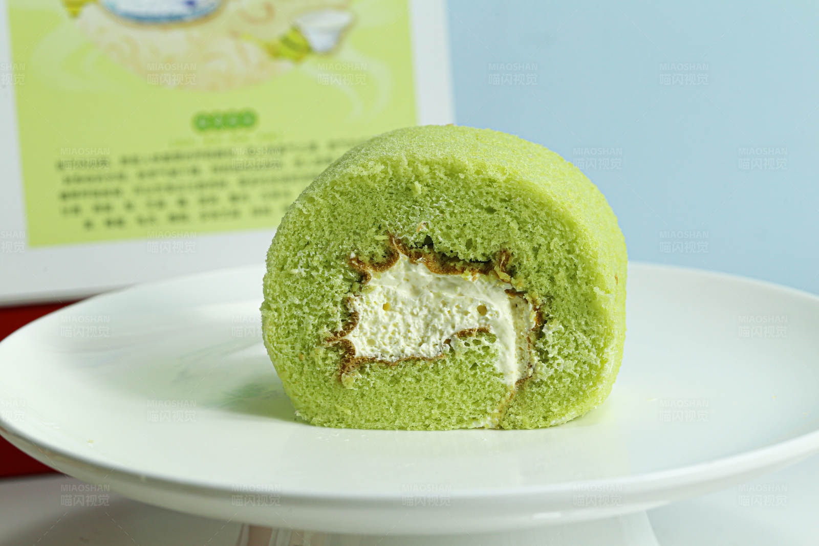 抹茶奶油蛋糕卷图片