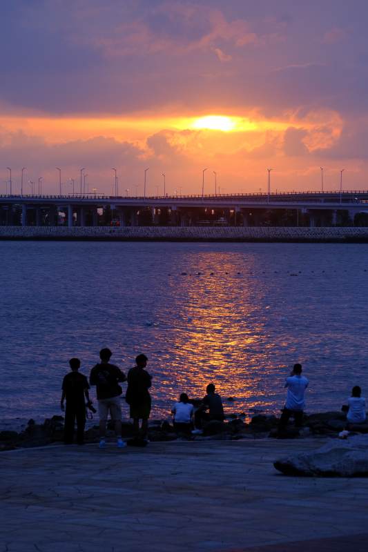 海边日落观景图片