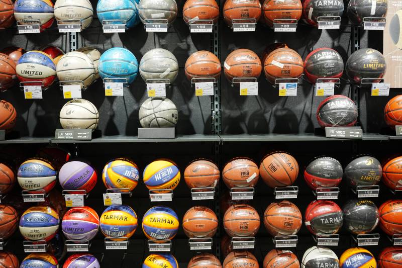 篮球展示墙图片