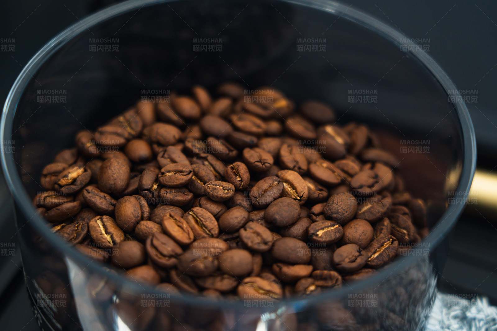 咖啡豆的特写镜头图片