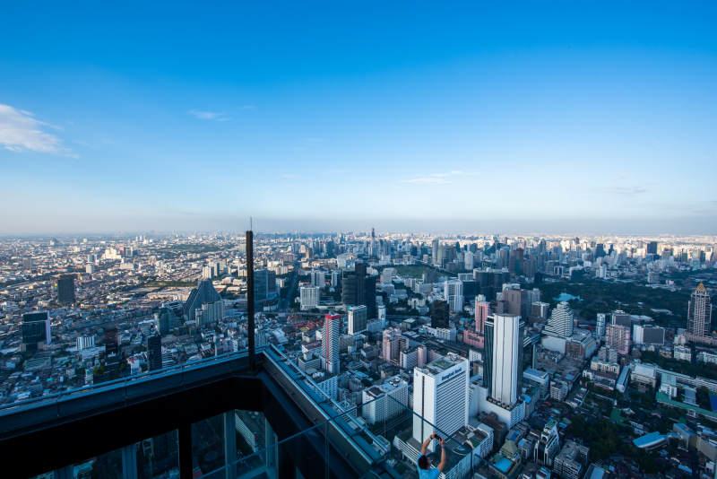 城市天际线的壮丽景色图片