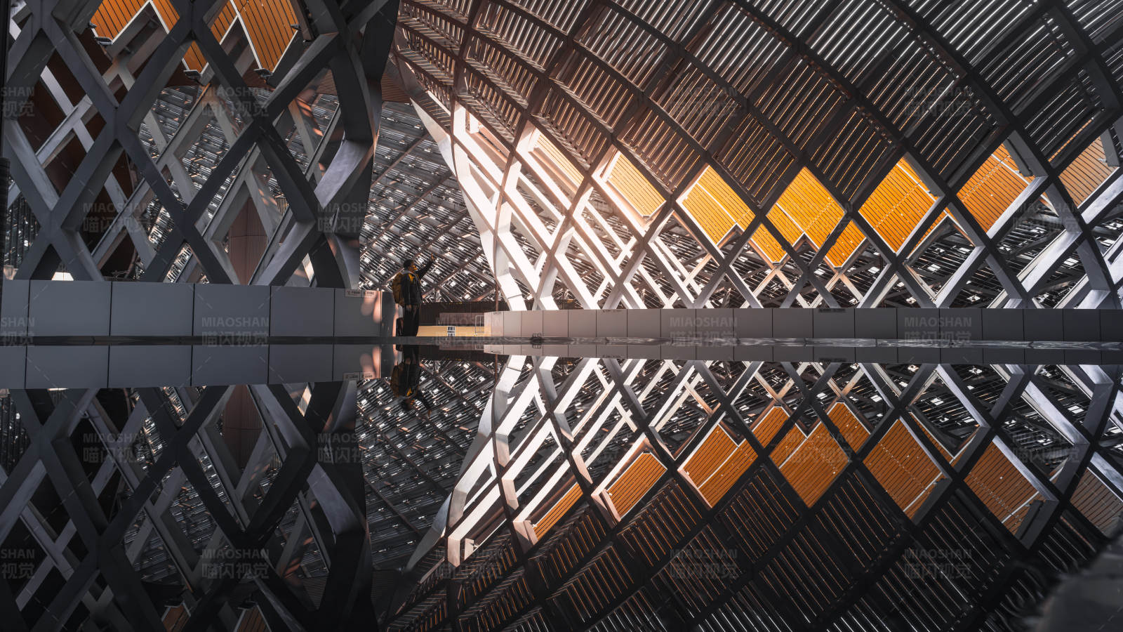 现代建筑的几何美感图片