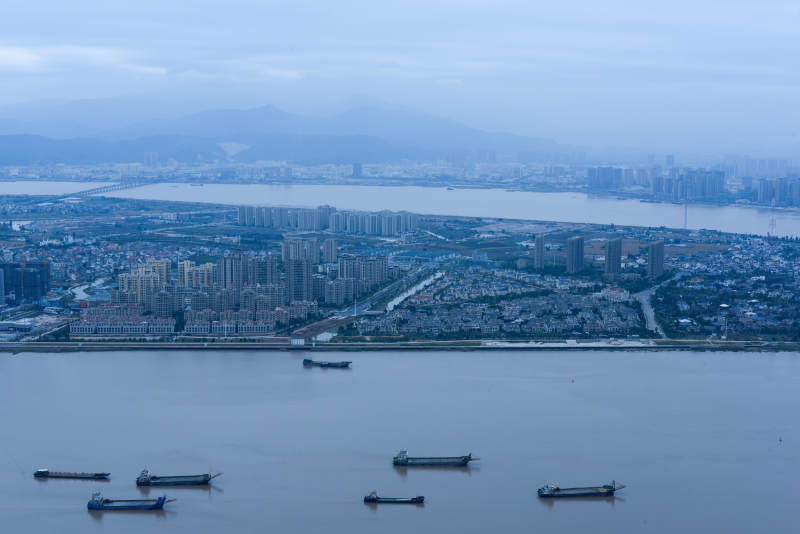 江城夜景 灯火辉煌图片
