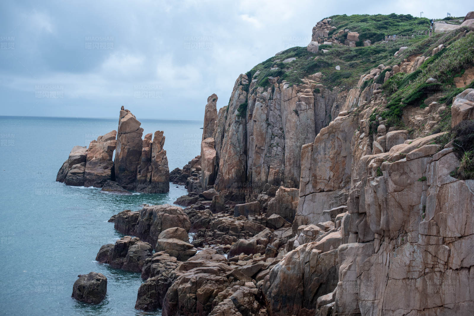 海蚀奇观 巨石阵图片