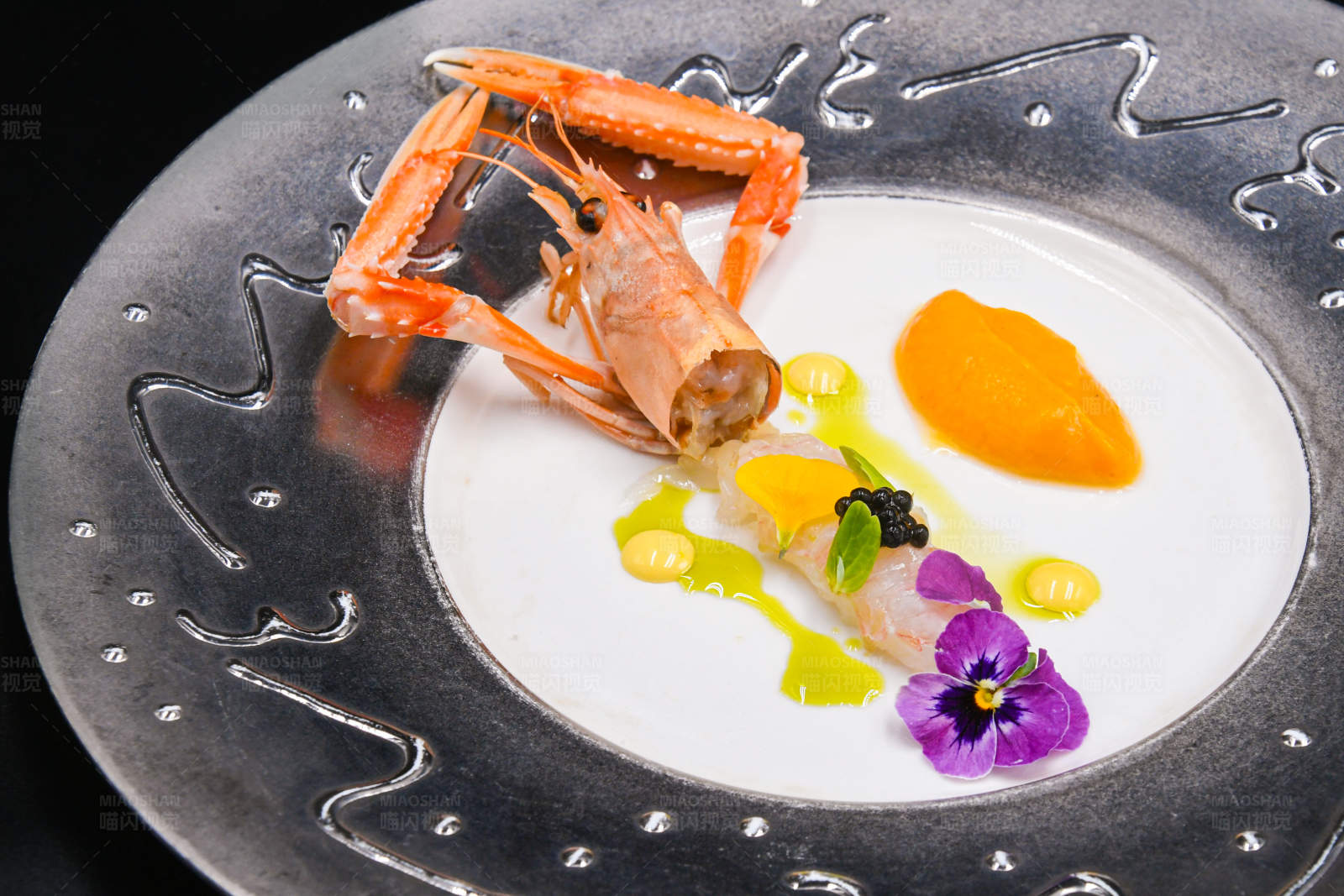 精致海鲜拼盘图片