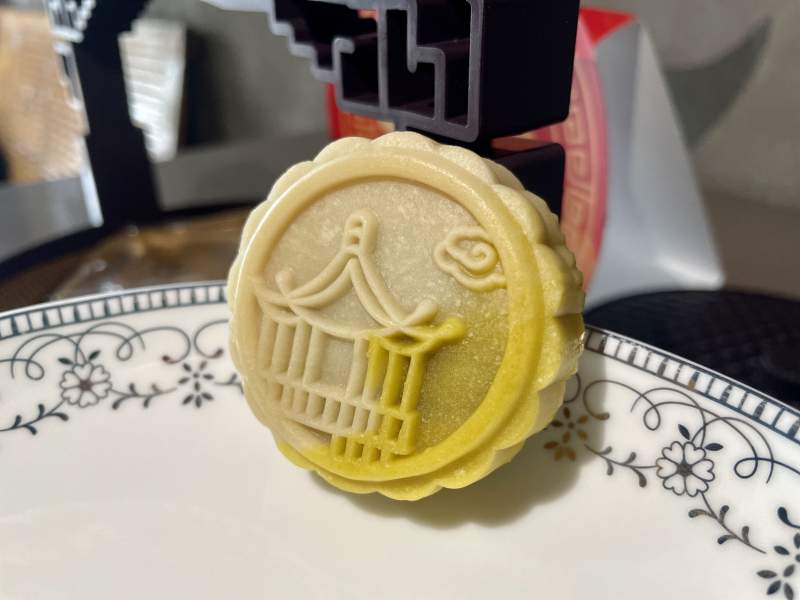 月饼上的中式建筑图案图片