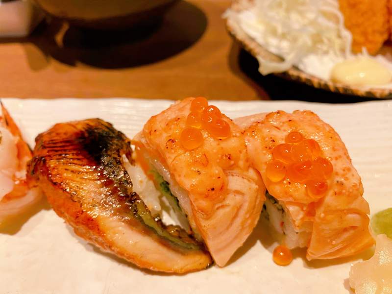 三文鱼寿司图片