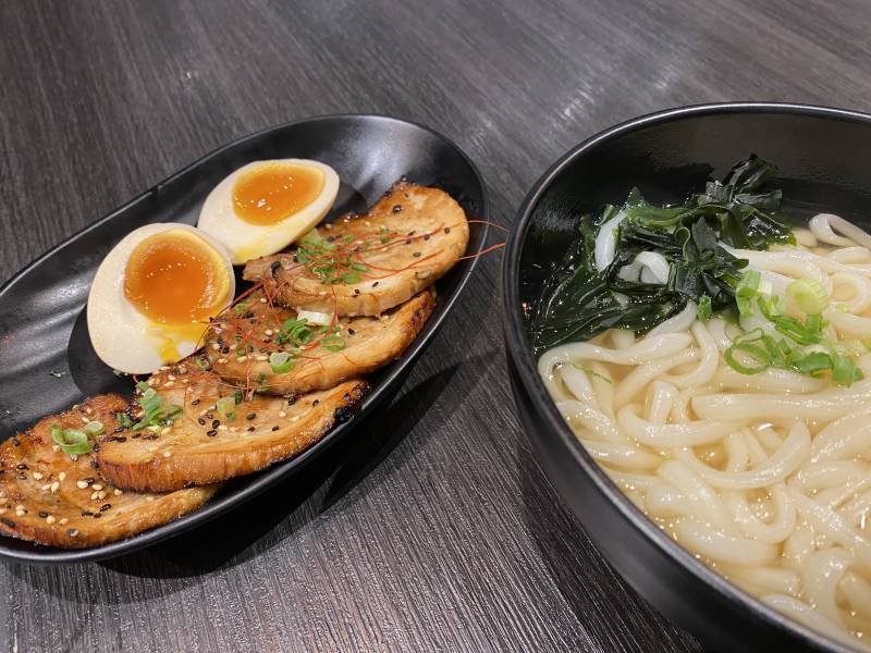 日式美食双拼图片