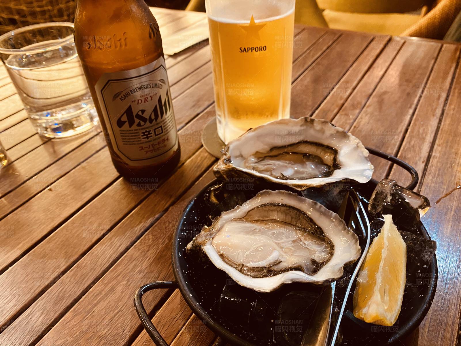 生蚝与啤酒的完美搭配图片