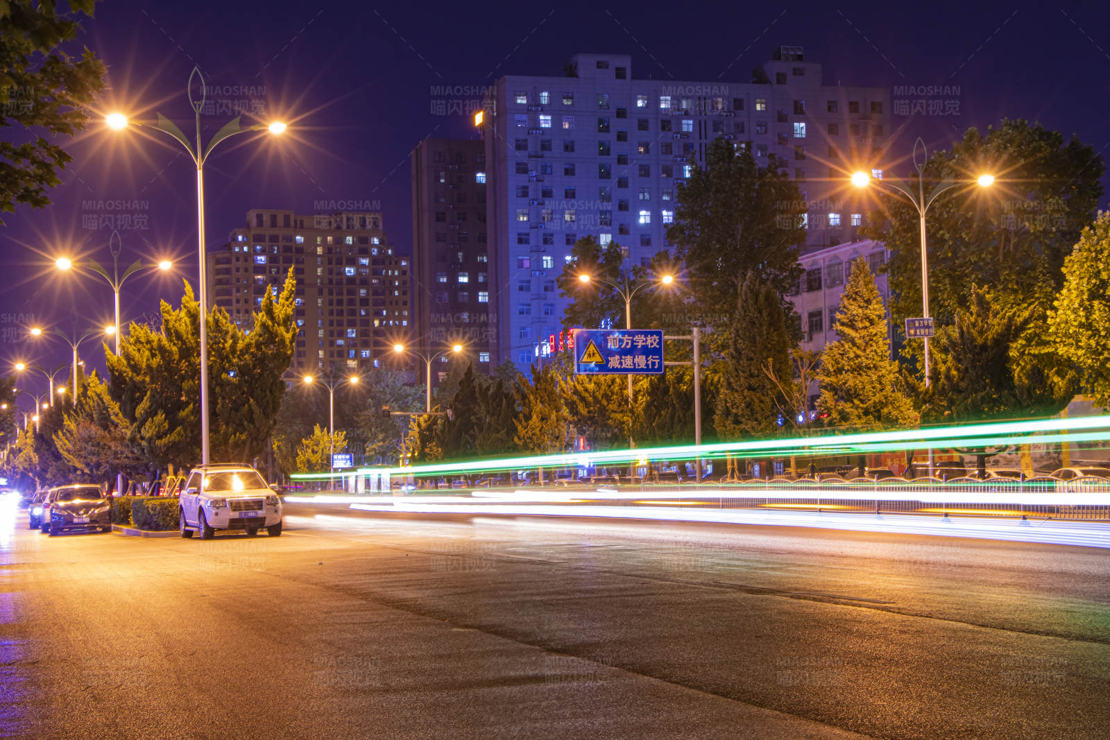 夜景车流图片