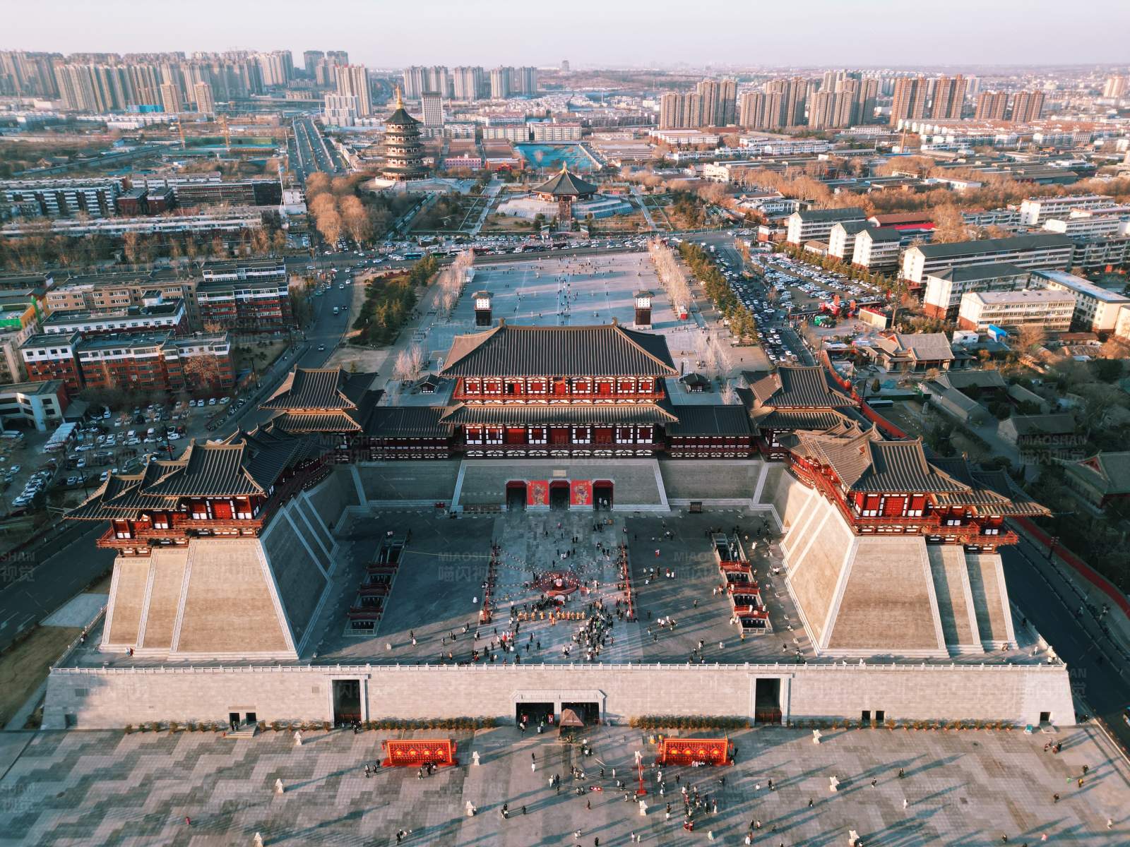 古城楼俯瞰图图片