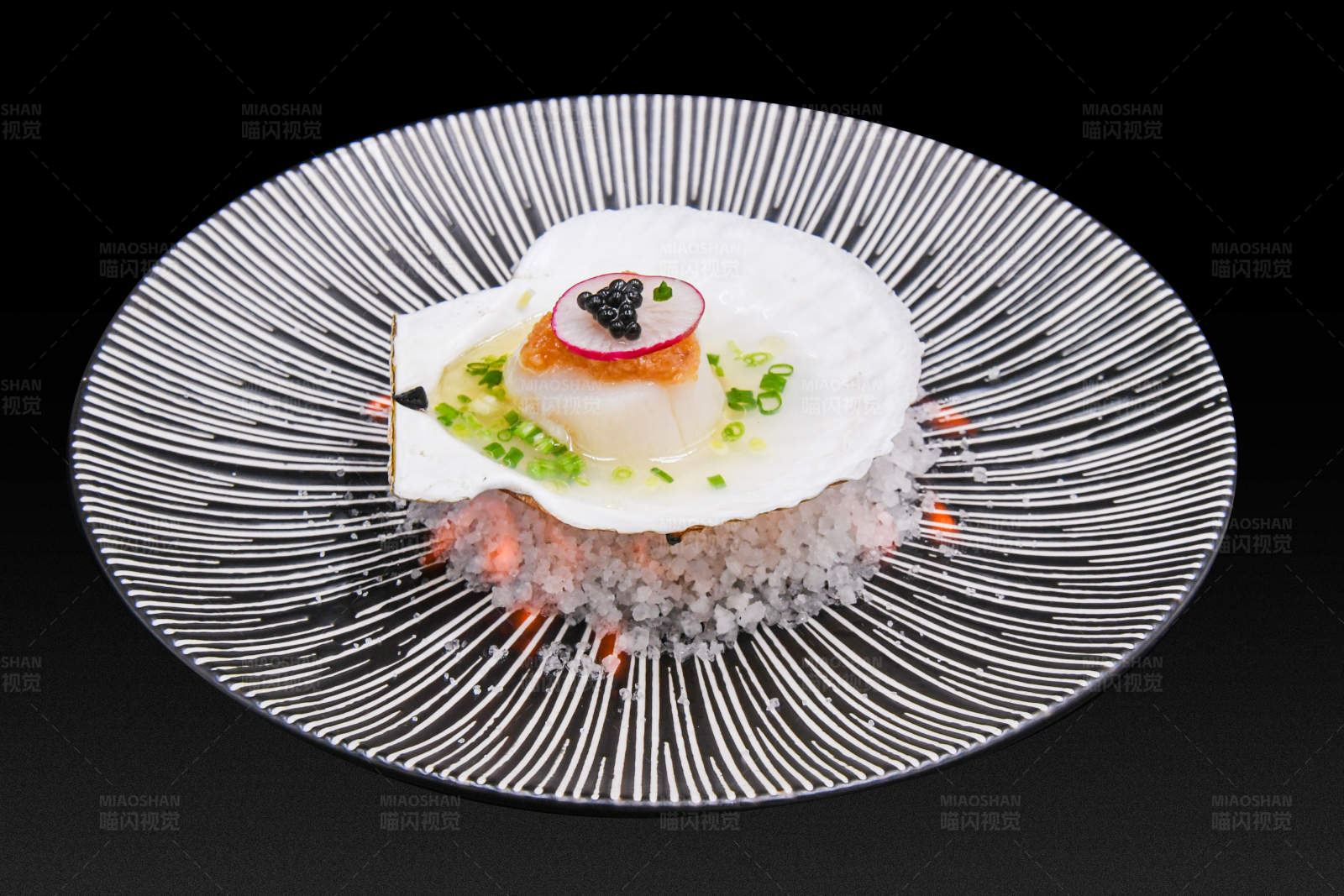 精致扇贝刺身料理图片