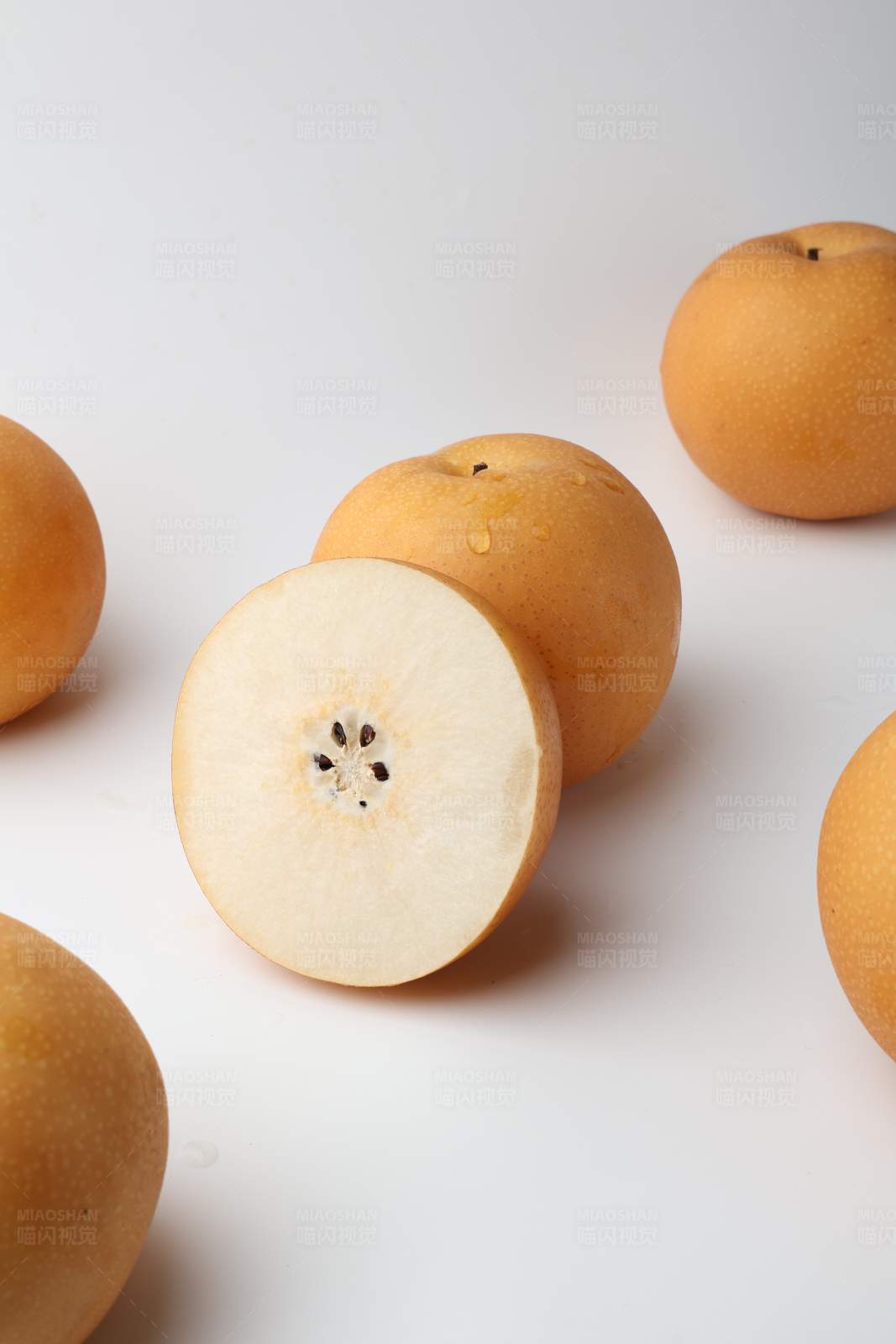 鲜梨切片展示图片