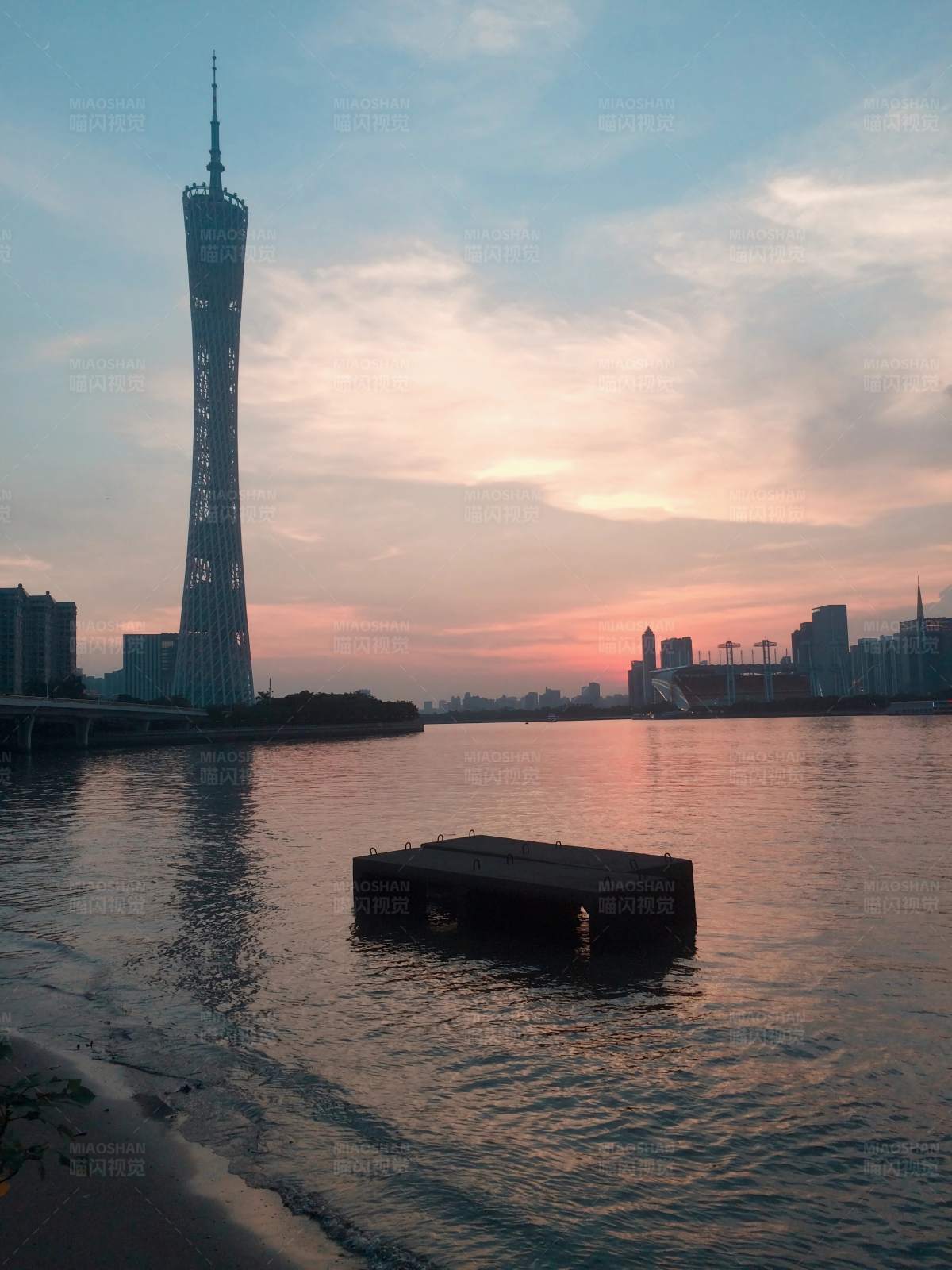 广州塔夕阳美景图片