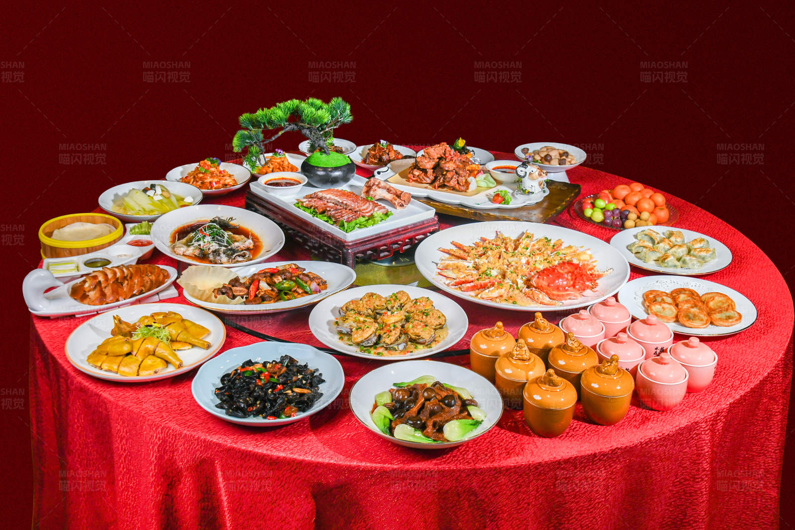 丰盛中式宴席图片