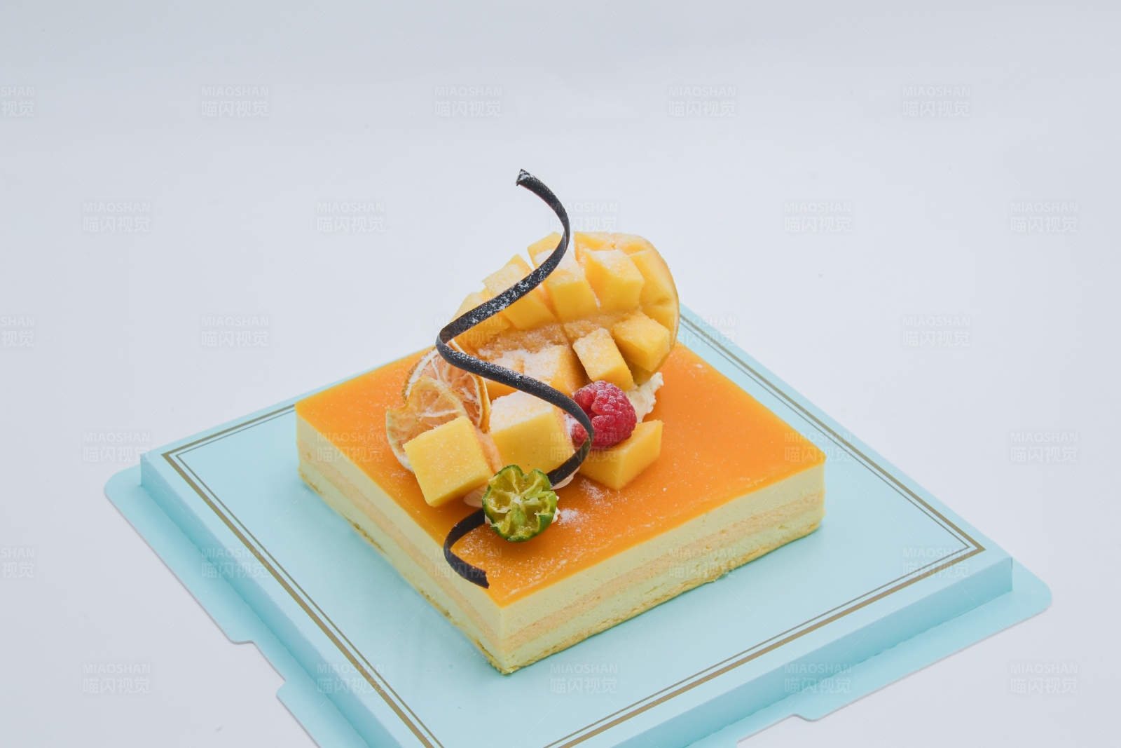 芒果慕斯蛋糕图片