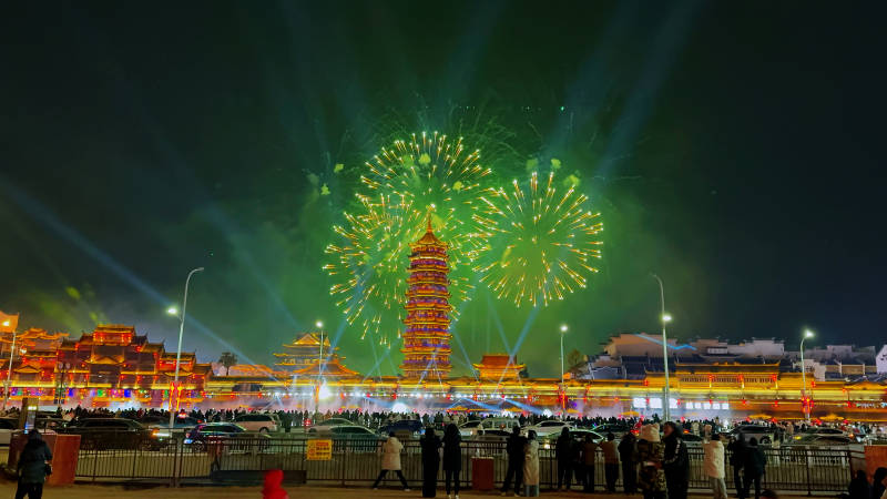 太湖龙之梦烟花秀图片