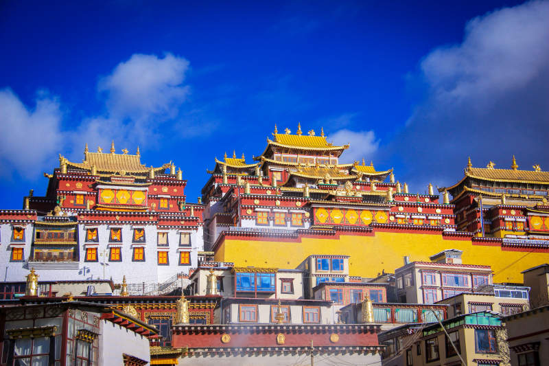 香格里拉松赞林寺图片