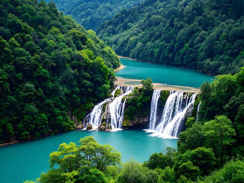 山谷瀑布景观图片