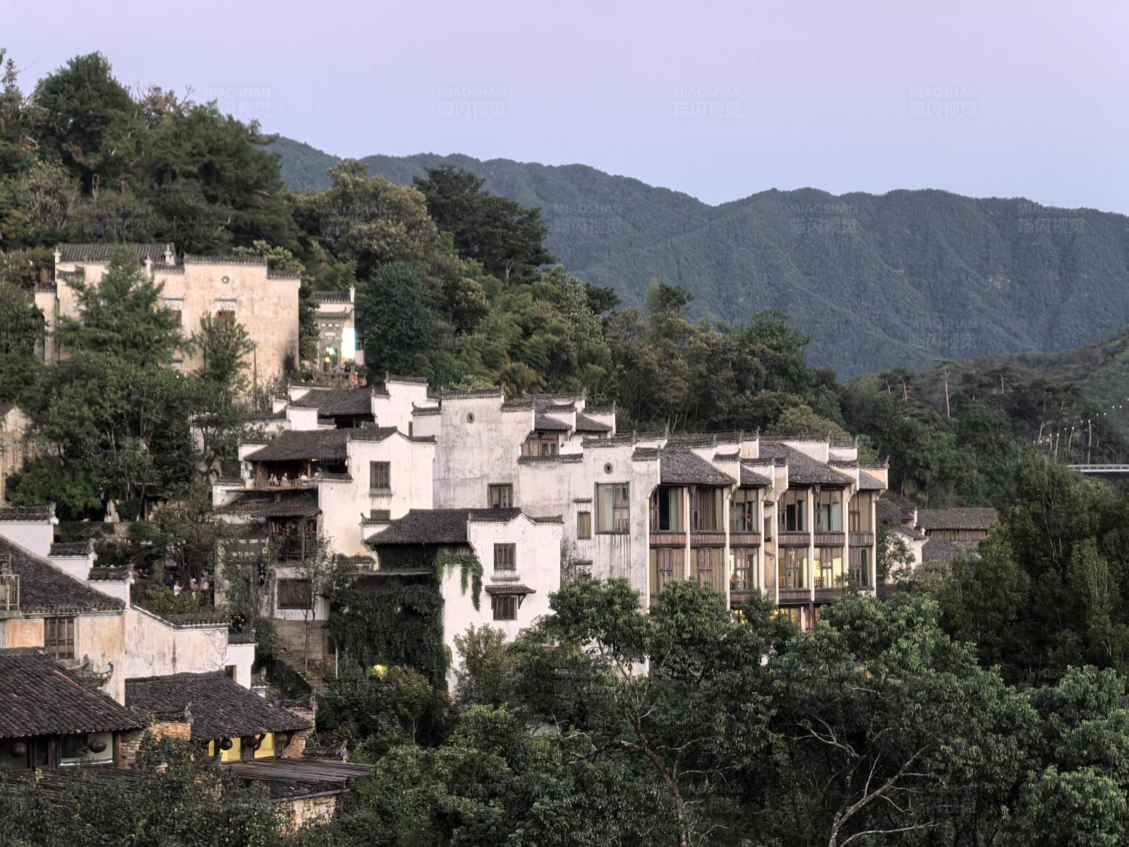 江西篁岭晒秋图片