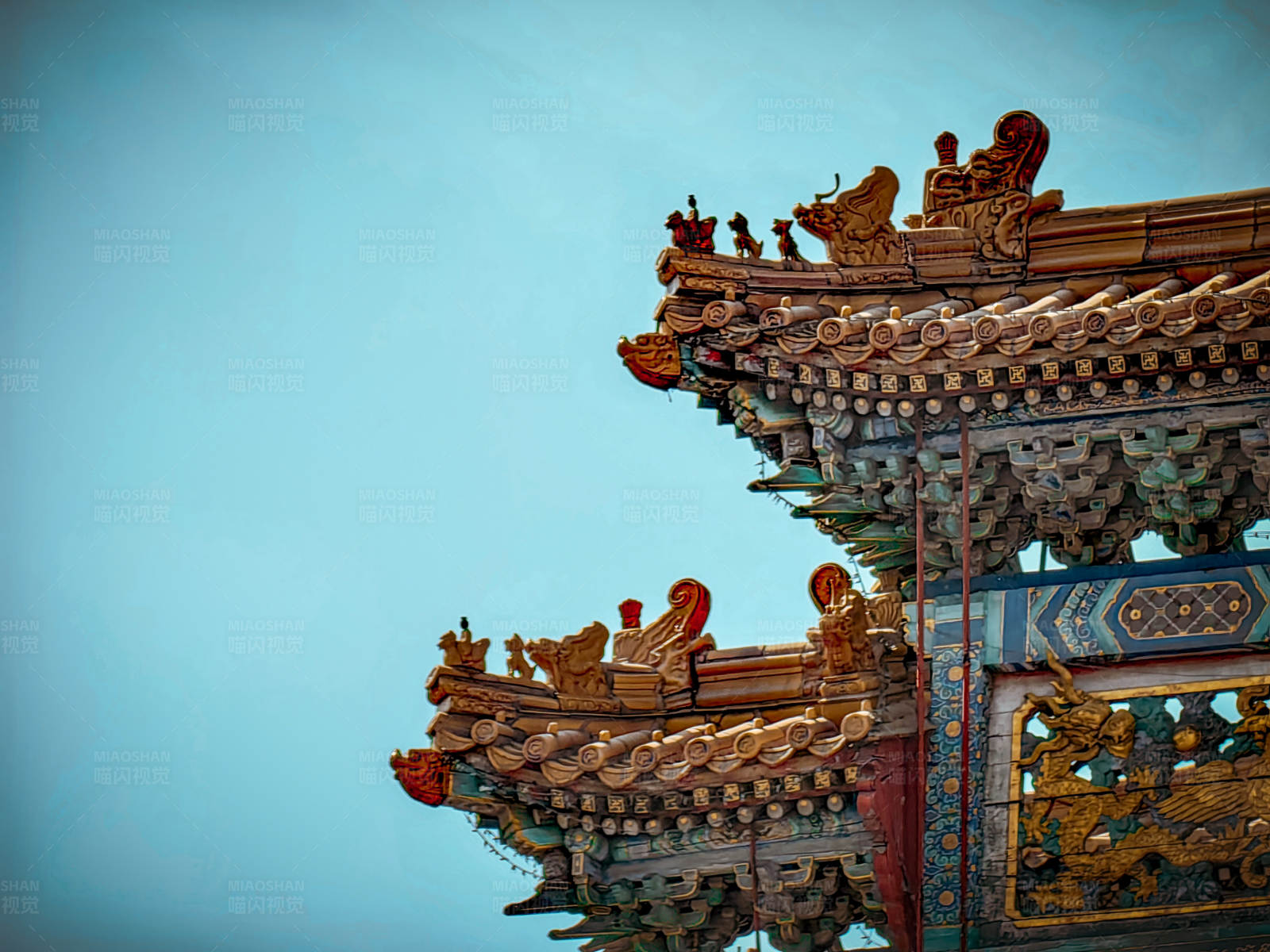 古建筑屋檐特写图片