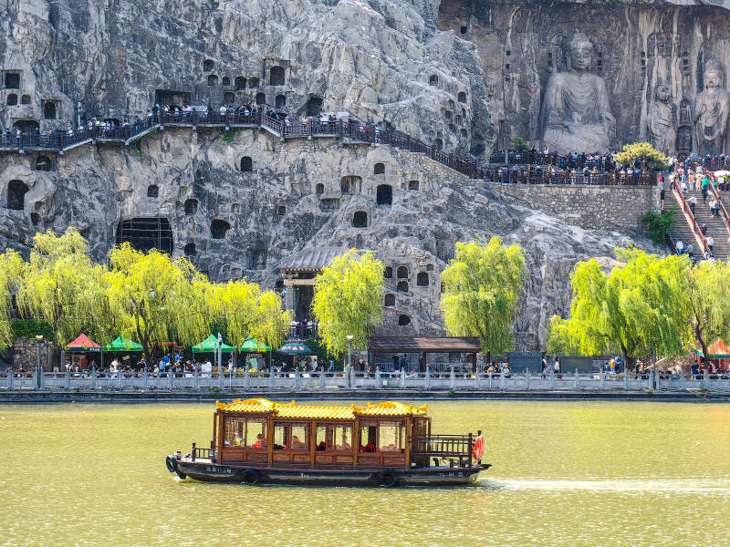 洛阳龙门石窟游船图片