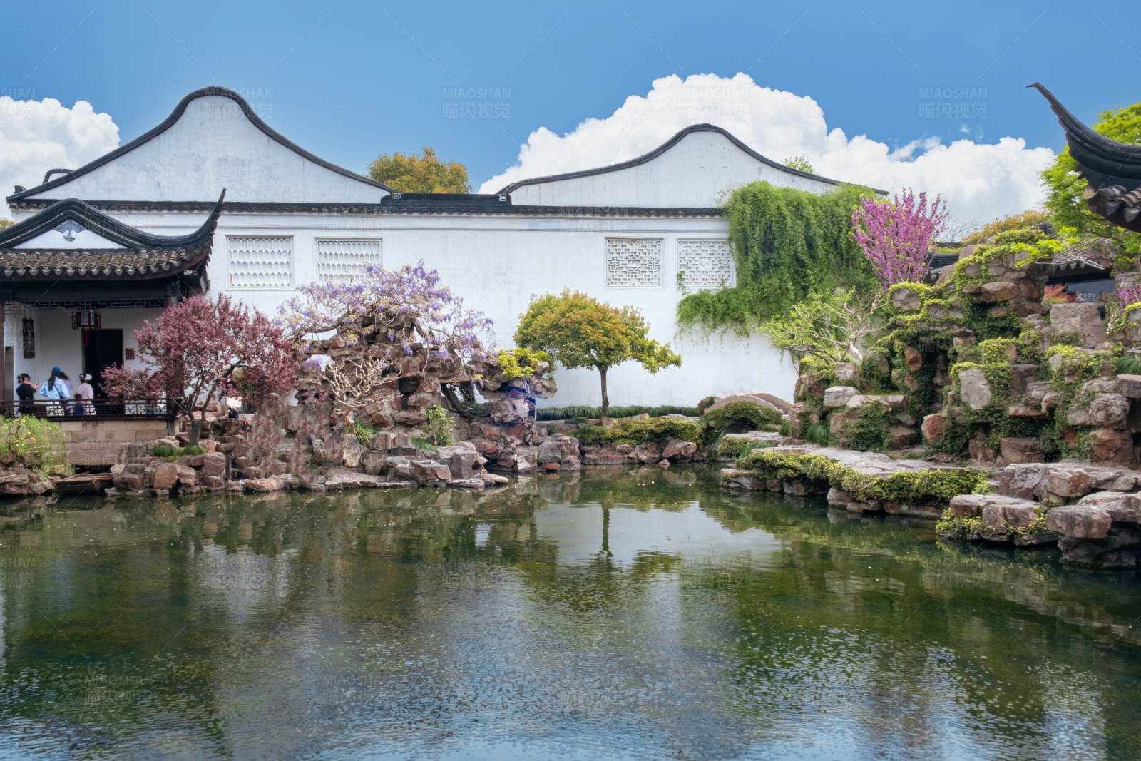 江南园林春景图片