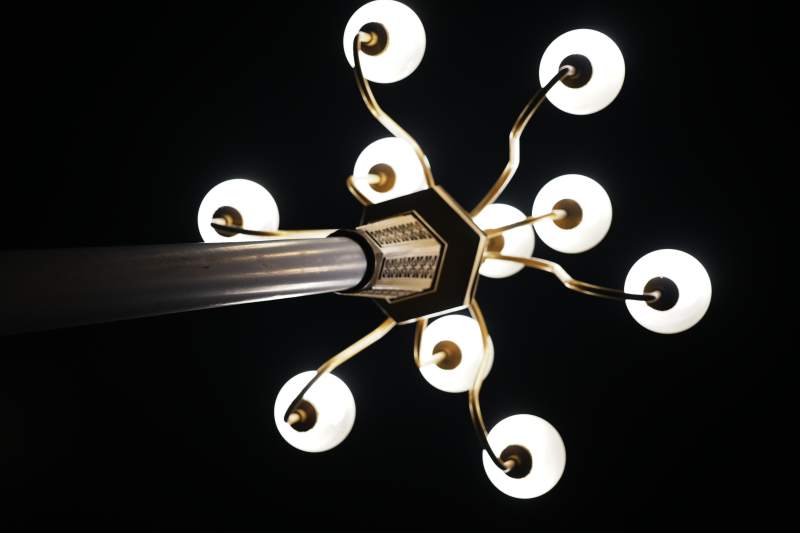 街边路灯设计图片