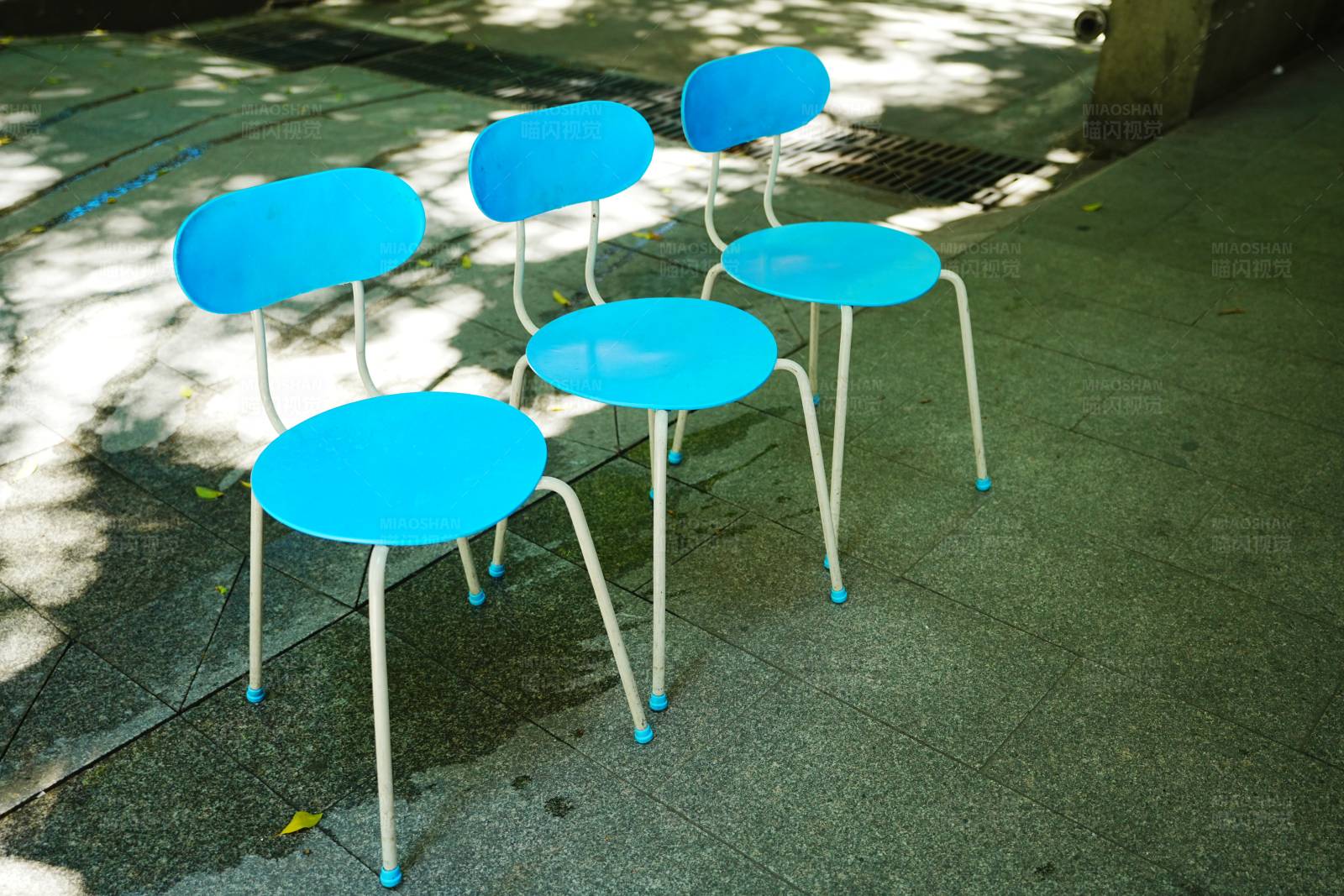 蓝色圆桌椅四件套图片