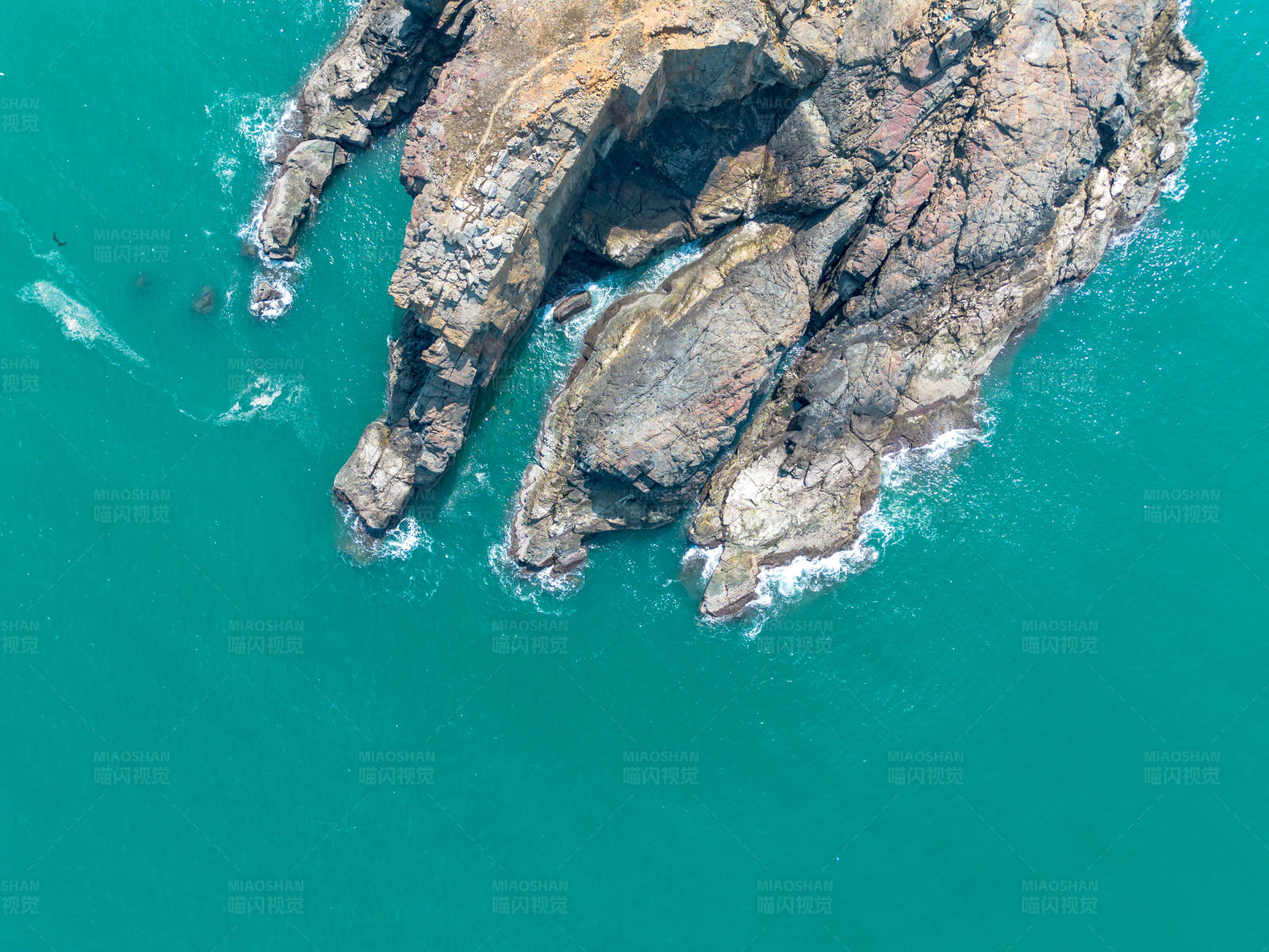 平潭东庠岛海蚀崖俯瞰图图片