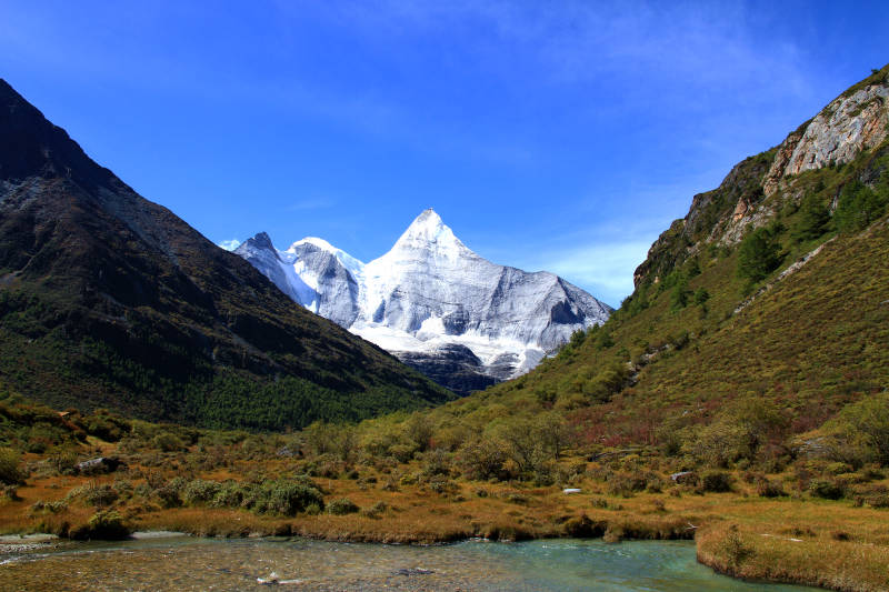 稻城亚丁风光图片