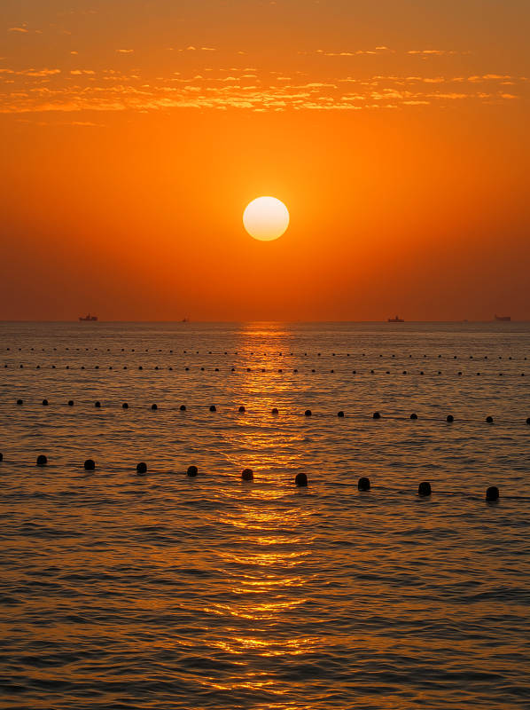黄海海上日出图片