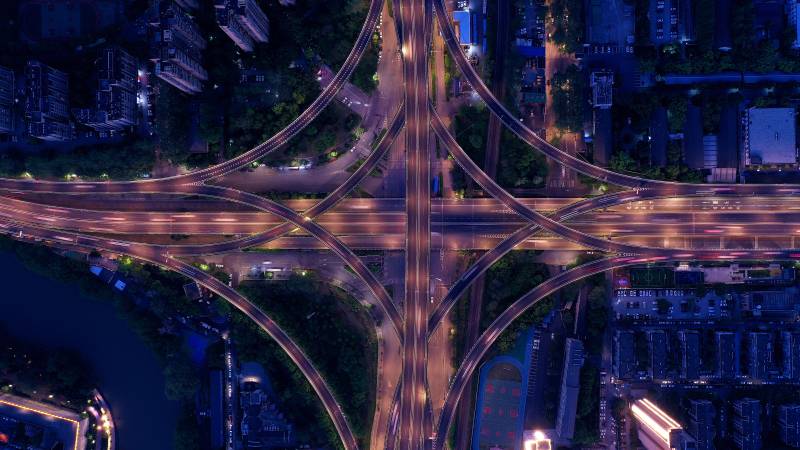 航拍夜幕下的南京双桥门立交桥图片