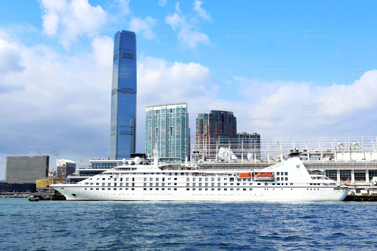 香港维港邮轮图片