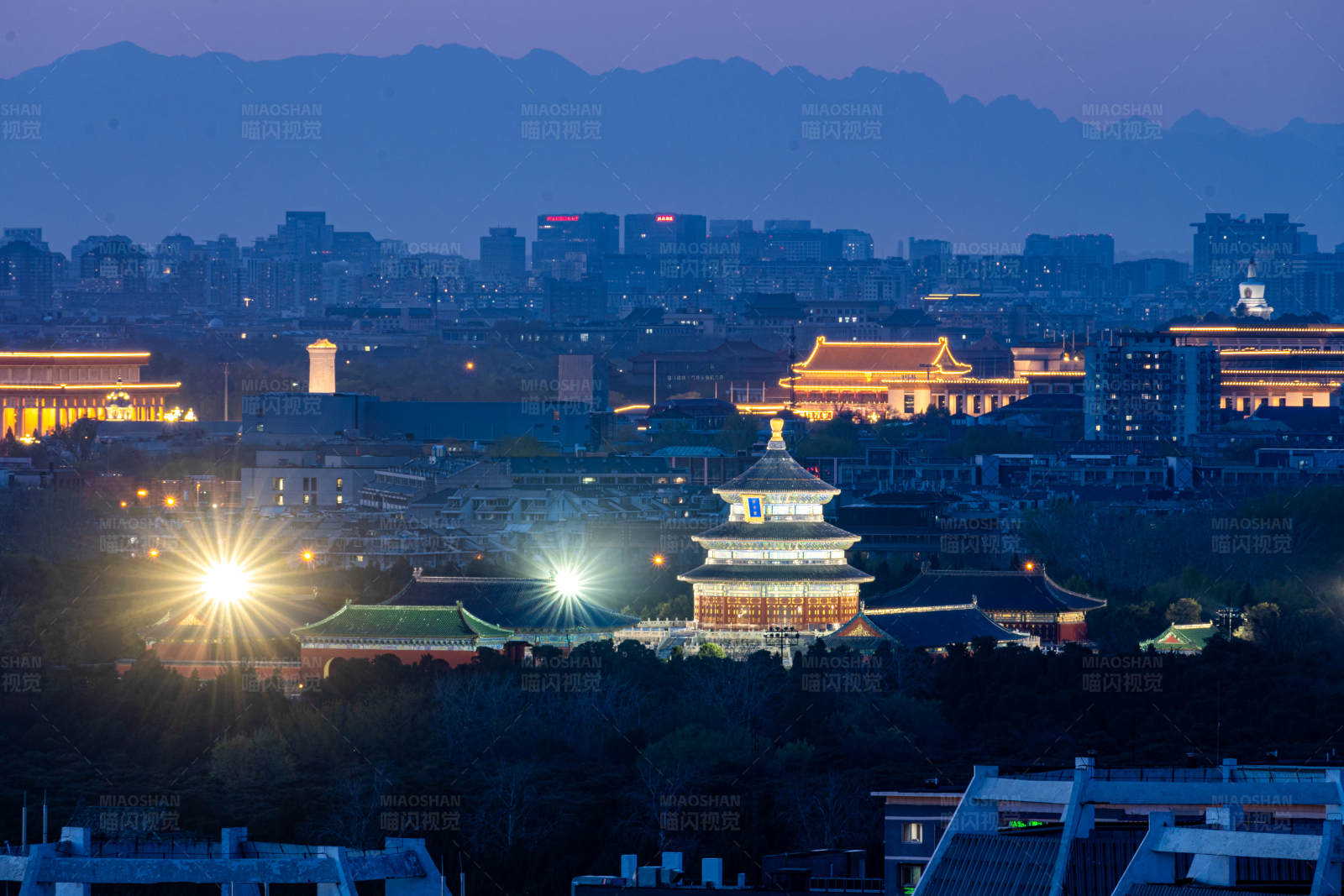 北京天坛夜景图片