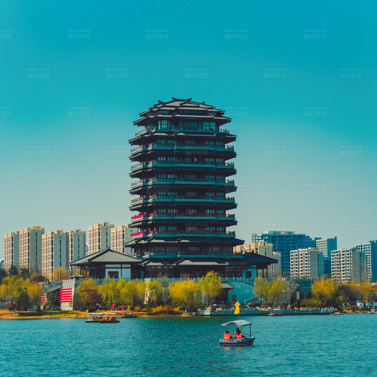 淄博齐盛湖海岱楼图片