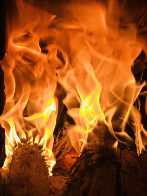 燃烧的火焰图片