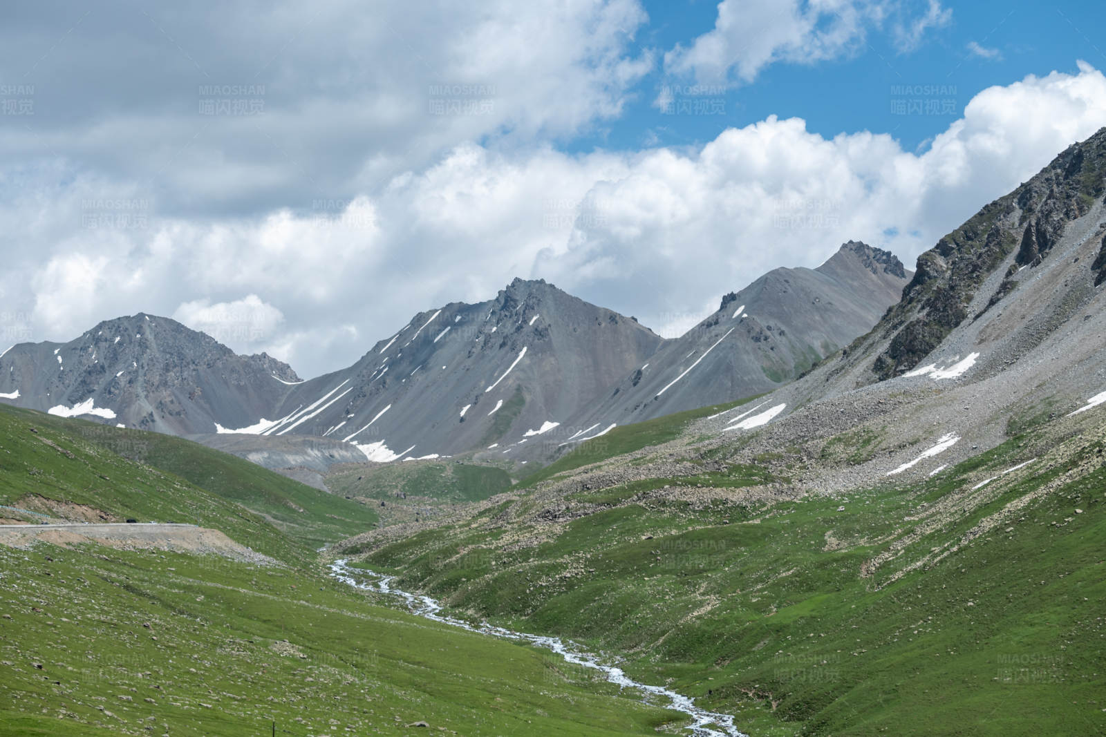高山流水 云淡风轻图片